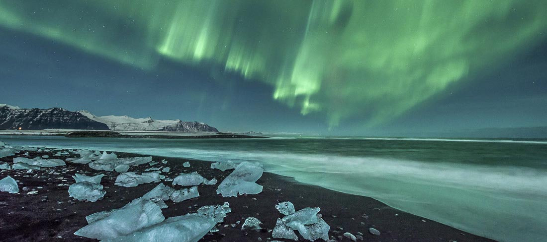 Resultado de imagem para aurora boreal islandia
