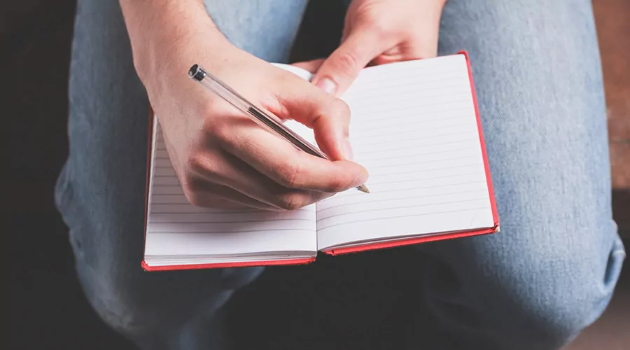 caderno-viagem.webp
