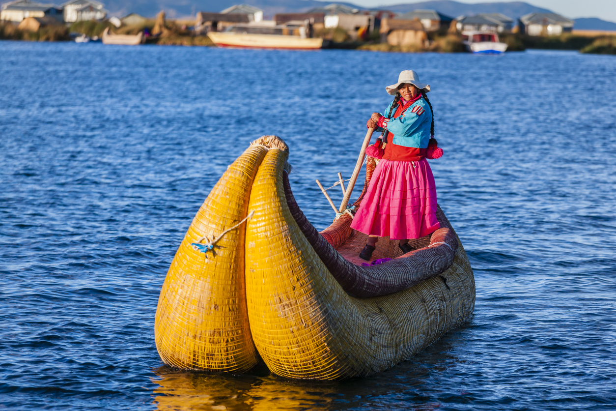 Lugares para conhecer no Peru — Lago Titicaca