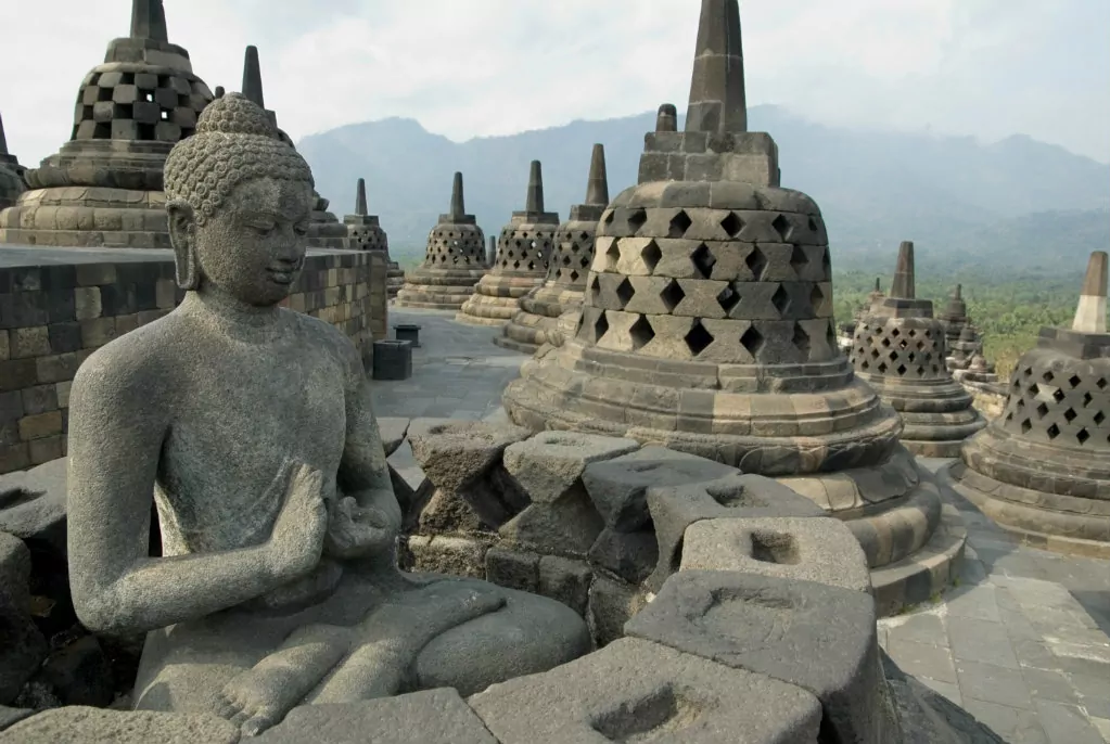 Cultura da Indonésia Além de Bali — A Diversidade do Maior Arquipélago do Mundo