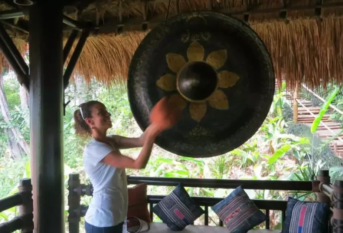 Imagem sobre Indochina Mulher