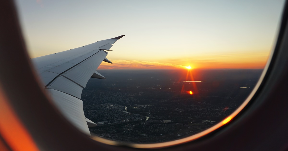 Viagem de avião: o que é preciso saber para uma viagem segura