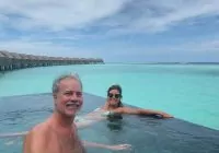 Ana Palis em viagem para Maldivas com seu marido.
