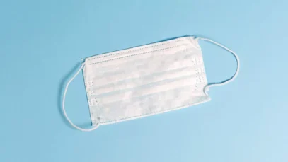 Qual a máscara ideal para viajar de avião? Qual a máscara ideal para viajar de avião?