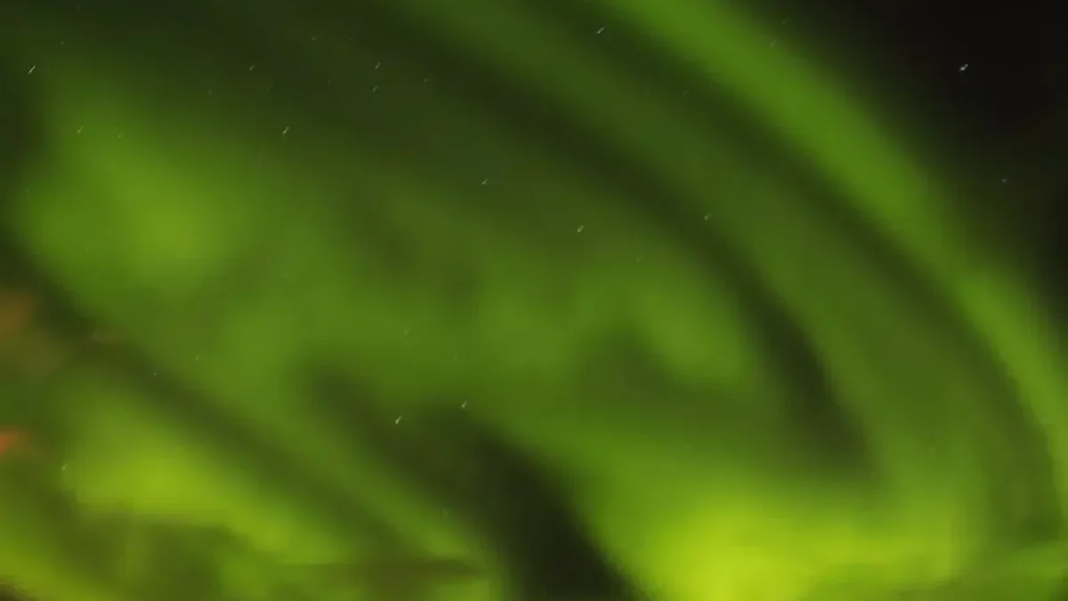 aurora-boreal-como-e-a-islandia (1)