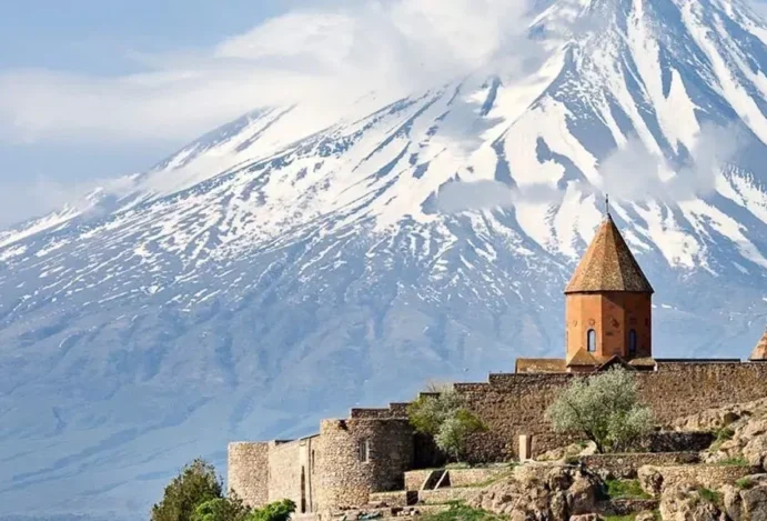 O encontro com o Monte Ararat - e tudo o que ele proporciona