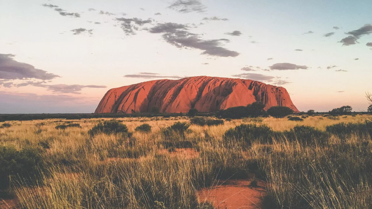 Desertos-uluru Deserto da Austrália, Uluru