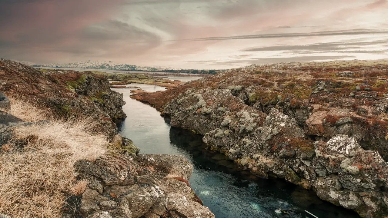 Conheça experiências que revelam a constante transformação da Terra em um dos destinos mais fascinantes do mundo.