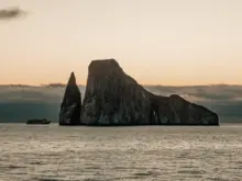 Ver mais: Em Galápagos, o itinerário do cruzeiro define a viagem. Entenda a diferença entre navegar pelas ilhas do Norte, Centrais e do Sul, e qual rota combina com o que você quer ver.