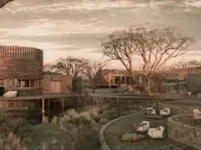 Ver mais: Descubra o Sandringham Private Game Reserve, onde a natureza foi restaurada antes da chegada dos primeiros hóspedes.