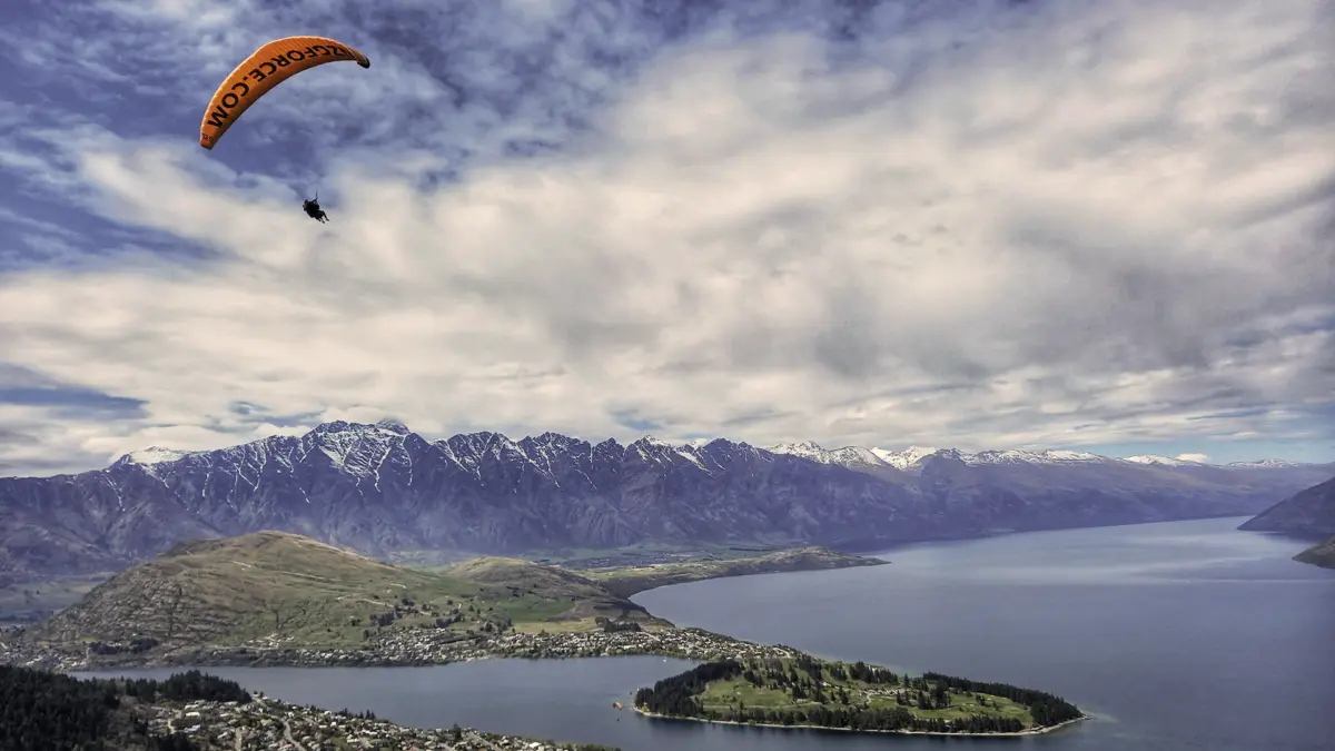 queenstown6 Parapente em Queenstown.