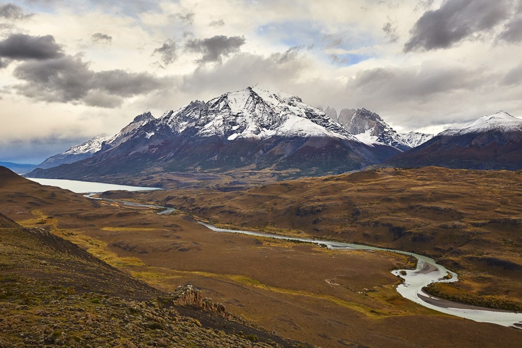 Rio Paine e Cordilheira Paine