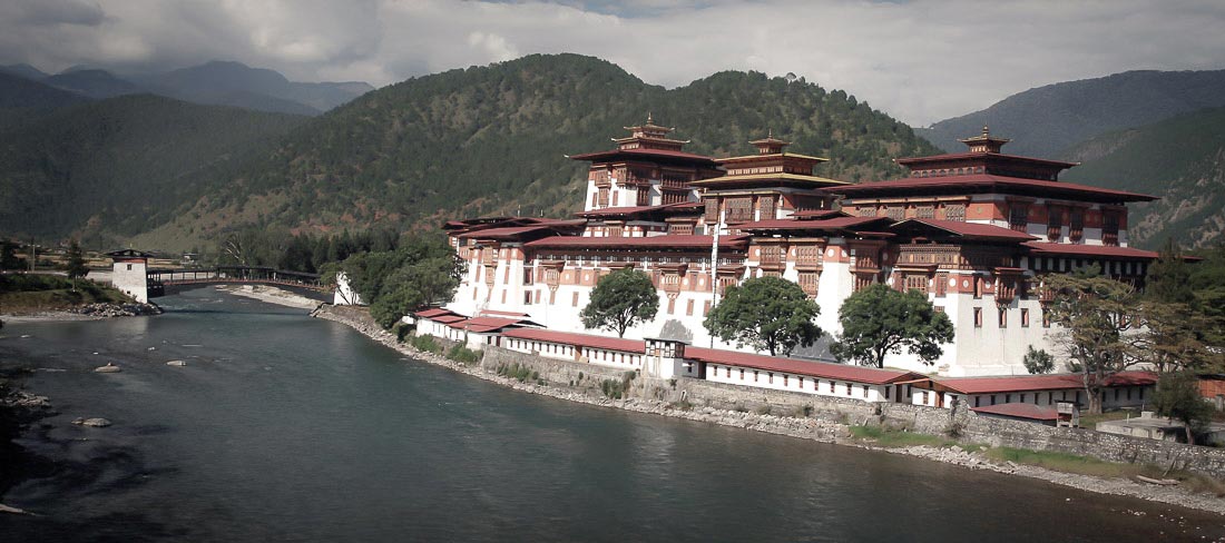 butao-punakha-dzong