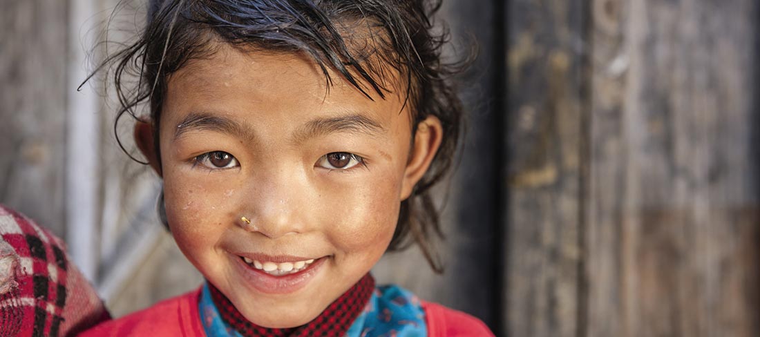 criança-nepal-sorriso