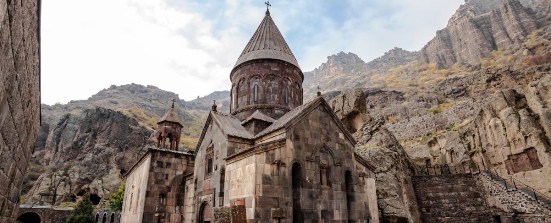 Mosteiro Geghard Armenia