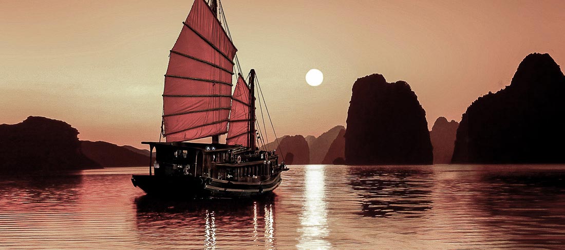 vietna-barco-na-baia-de-halong