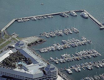 shangri-la-hotel-the-marina-cairns